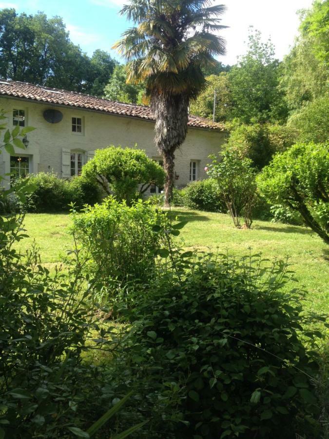 Gite Du Calme 3 Star Bed & Breakfast Cognac Chérac 외부 사진